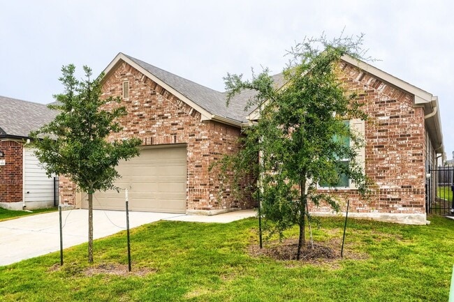 Building Photo - 8200 Knoxville Trl