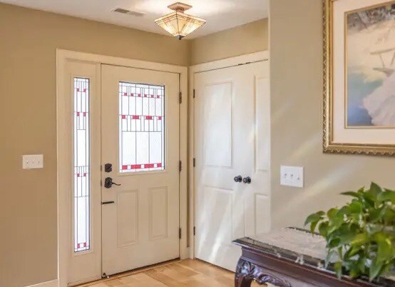 Foto del edificio - 1390 Henrys Point Dr