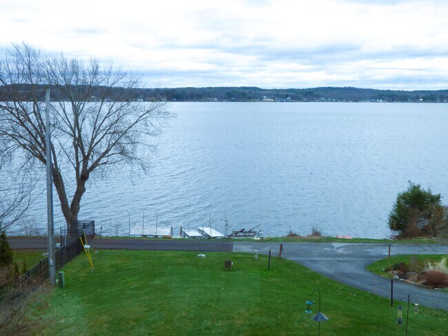 Foto del edificio - 53 Manning Cove Rd