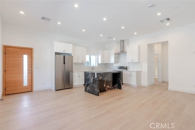 Building Photo - 6852 Ranchito Ave