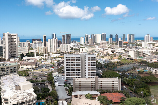 Aerial Photo - Makiki Park Place