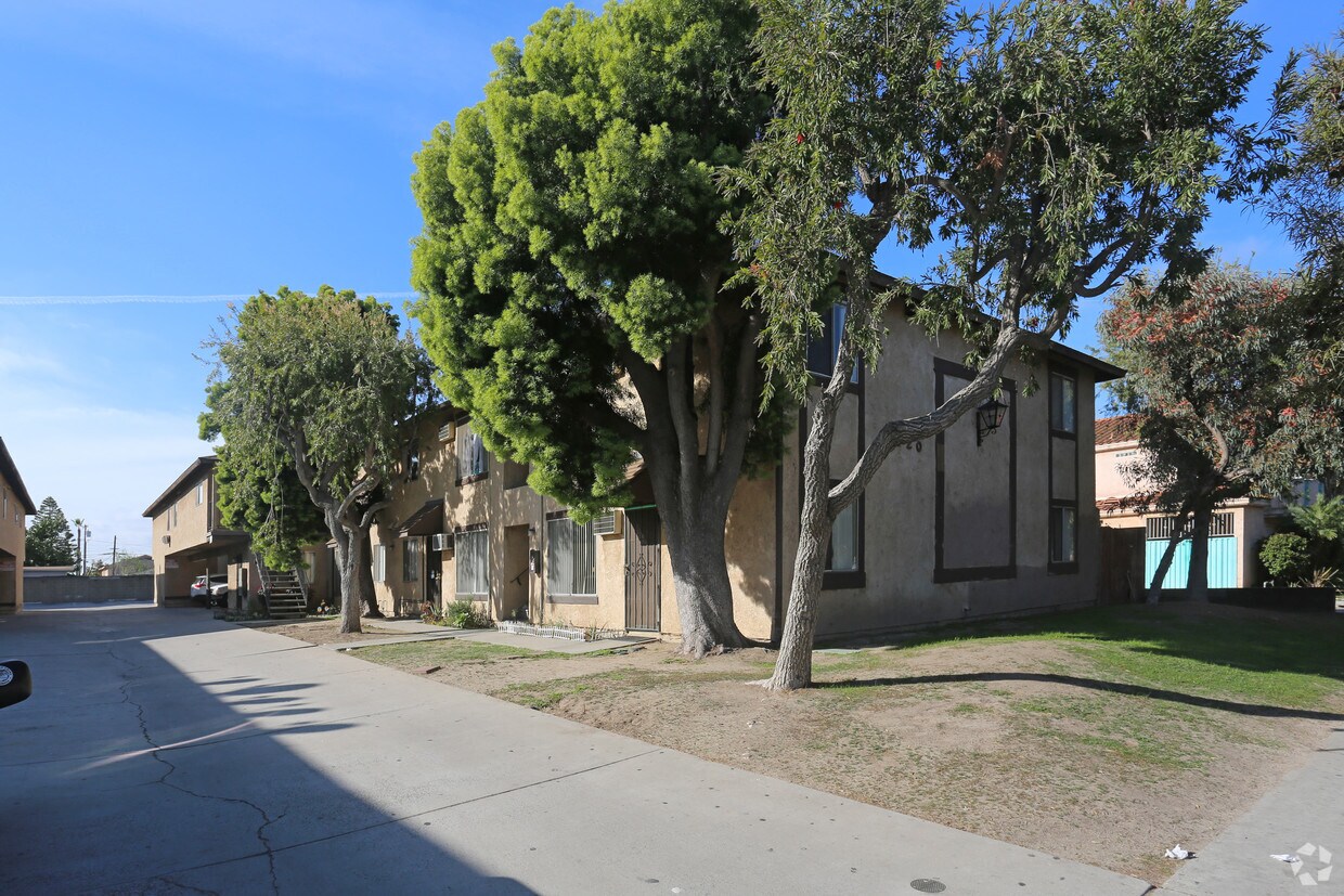 Building Photo - 7920 2nd St