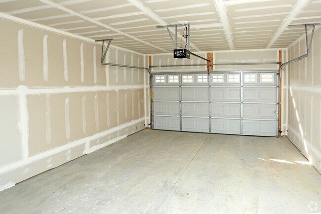 Interior Photo - Harvard Place Apartments