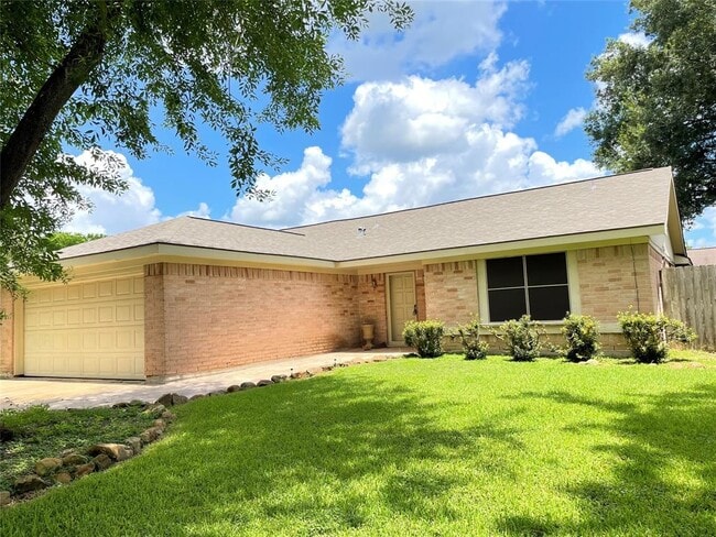 Building Photo - 12102 Hastings Green Dr