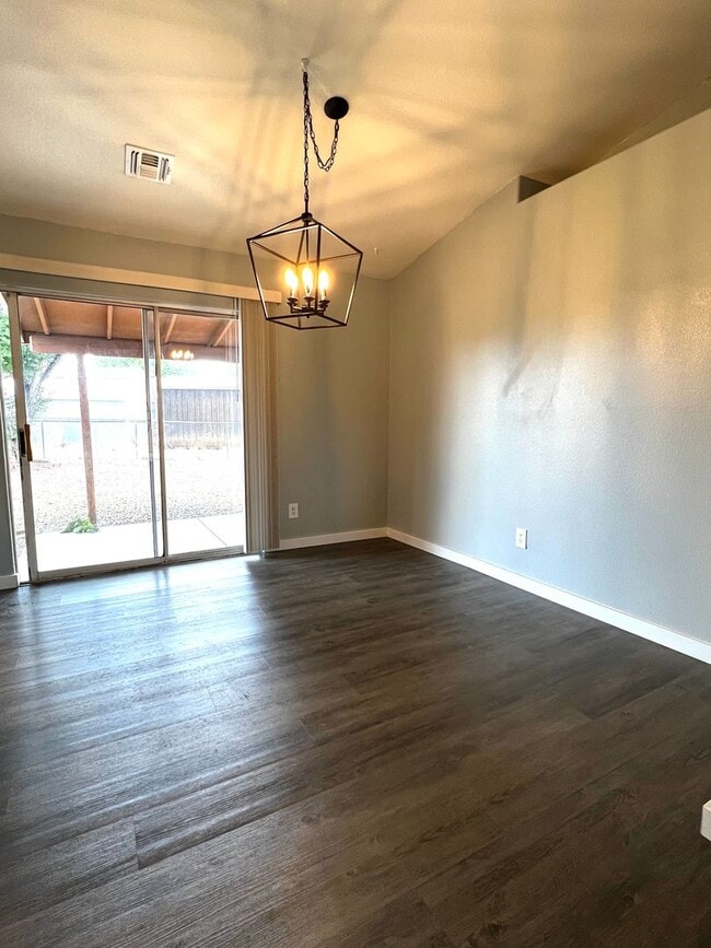 Building Photo - Three Bedroom Home with RV/Boat Parking ~ Prescott Valley