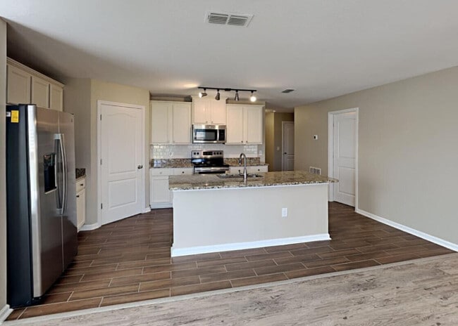 Foto del edificio - 1343 Scottsdale Rd E