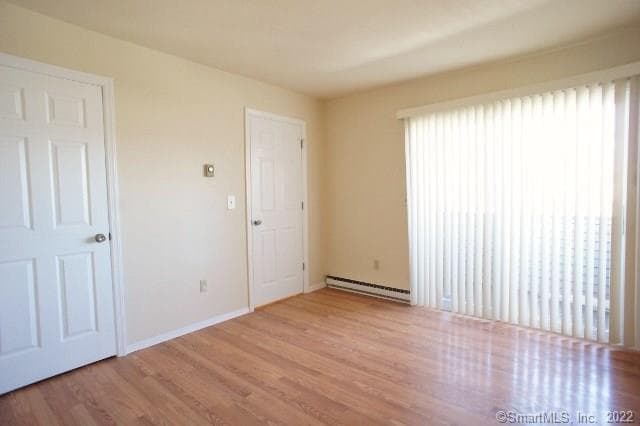 Foto del edificio - 24 Ferris Ave