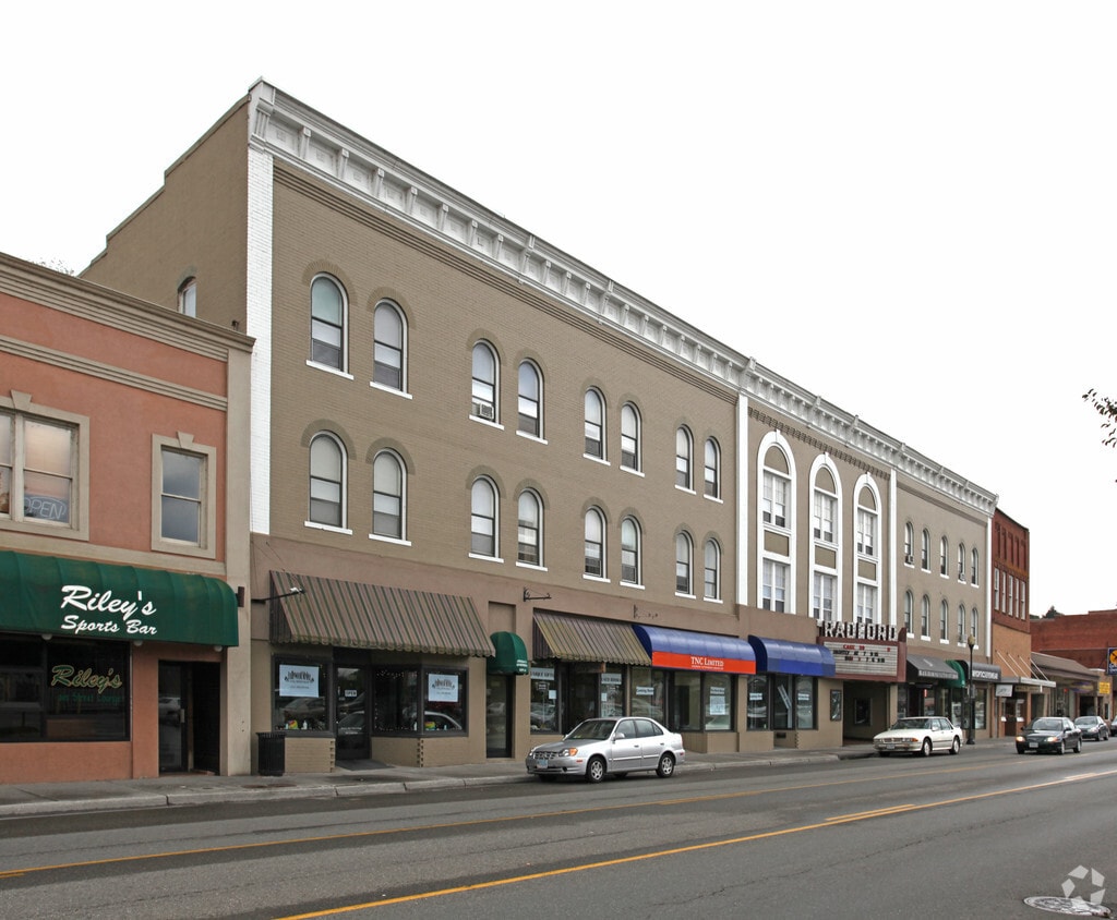 Building Photo - 1051-1073 E Main St