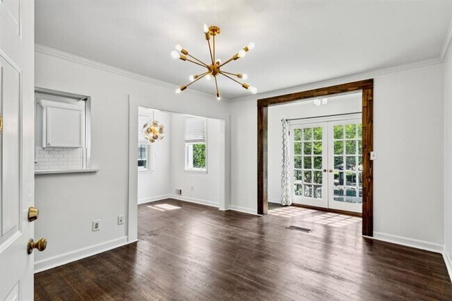 Foto del edificio - 1072 Piedmont Ave NE