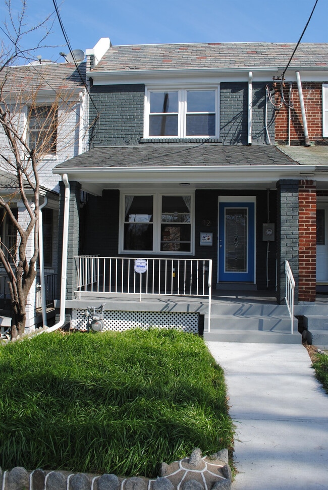 Photo - 12 Hawaii Ave NE Townhome