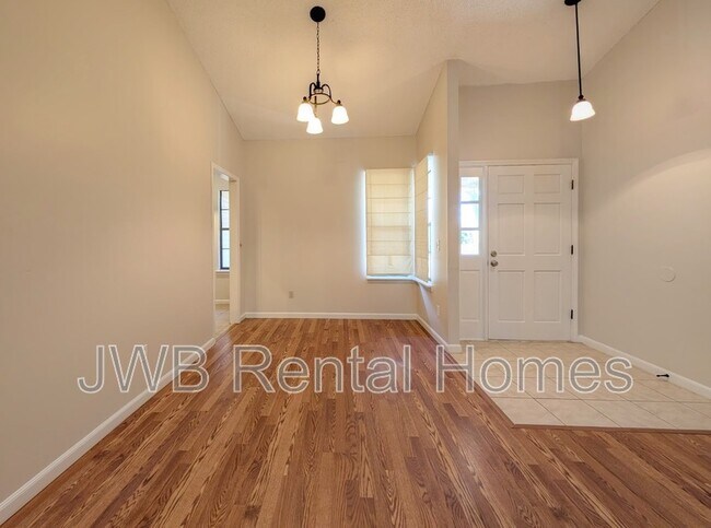 Foto del edificio - 3257 Hampstead Dr