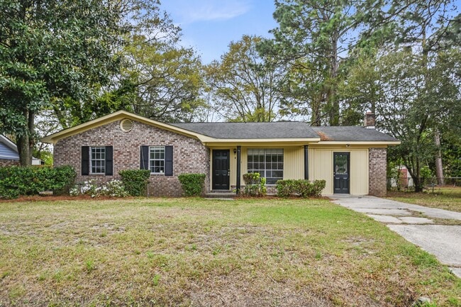 Foto del edificio - 4461 Jenwood St