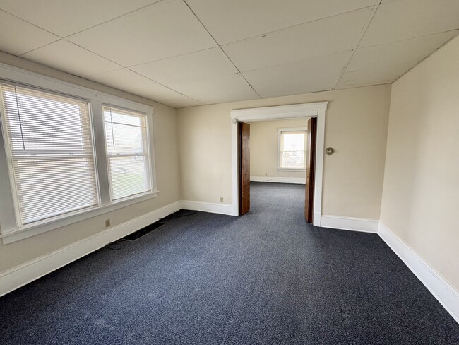 Building Photo - 1107 Cleveland Ave SW