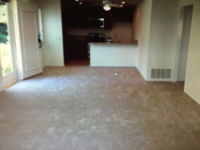 Building Photo - 16424 Camino Canada Ln
