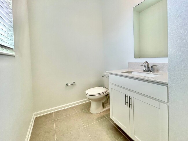 Foto del edificio - Smart, stylish & perfectly located – Newly...