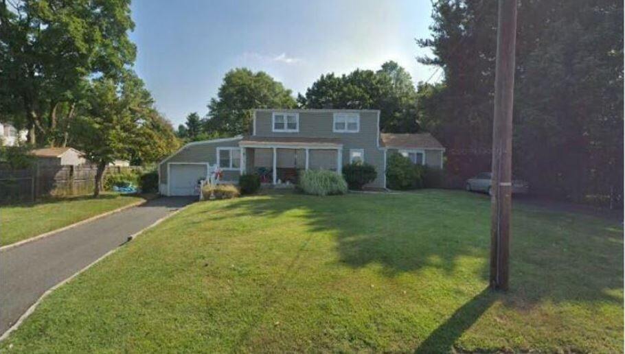 Primary Photo - 113 New Brooklyn Road, Unit 1