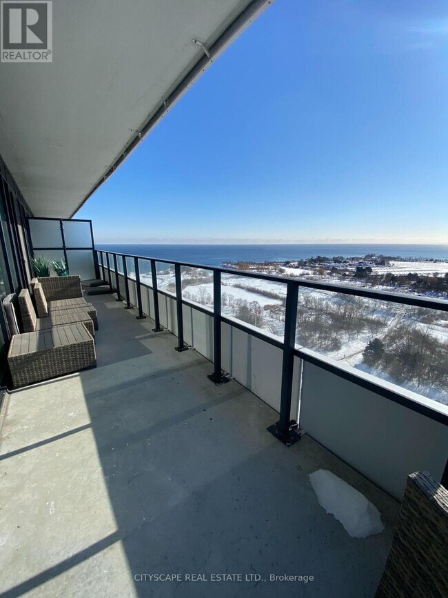 Photo du bâtiment - 30 Shore Breeze Dr