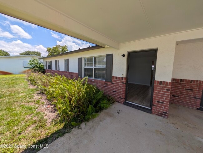 Building Photo - 4840 Volusia Ave