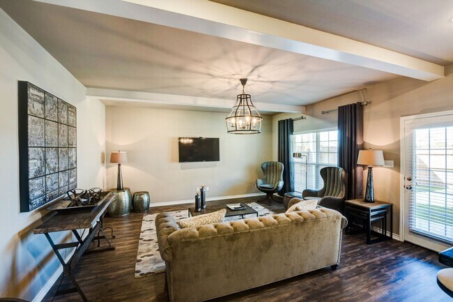 Foto del edificio - Gorgeous 3 Bed, 3.5 Bath Townhome Availabl...