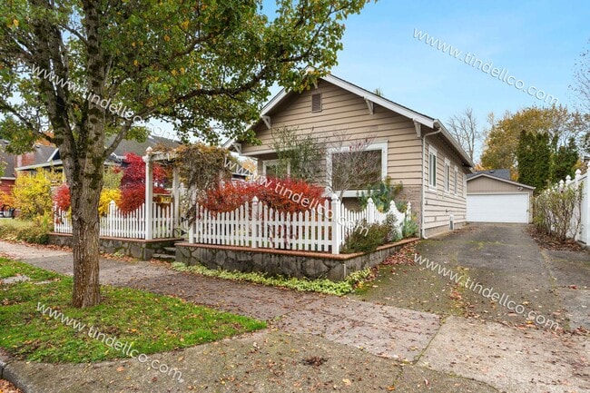 Foto del edificio - Beautiful North Portland Home —3- Bedrooms...