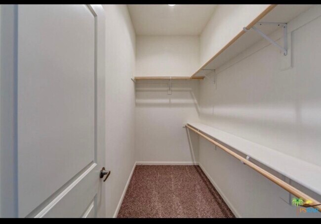 Building Photo - 12580 Maui Way