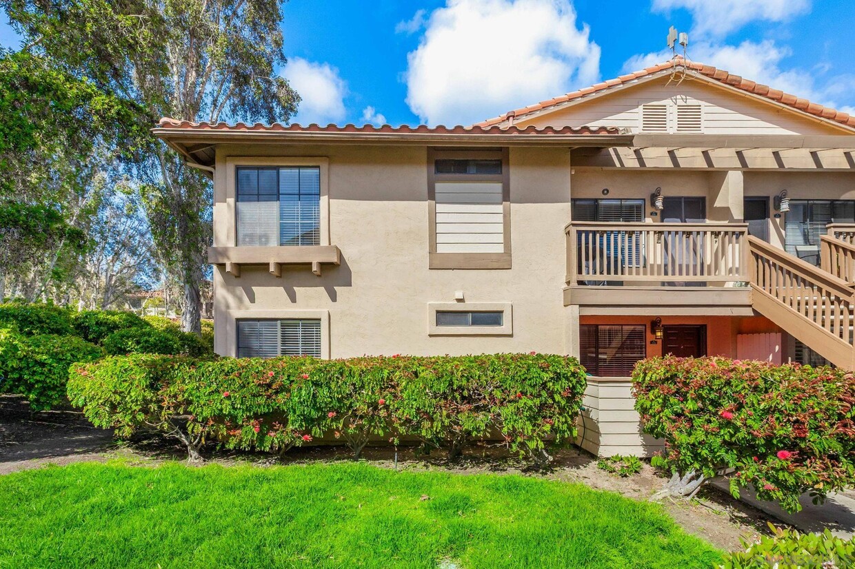 Primary Photo - 3877 Pell Pl