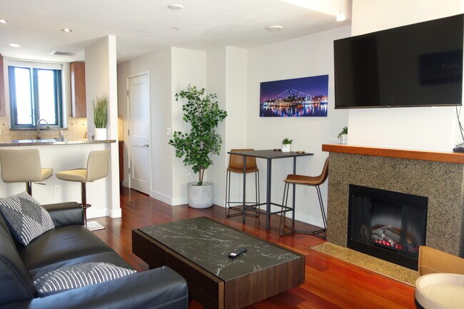 Living Area - 700 W E