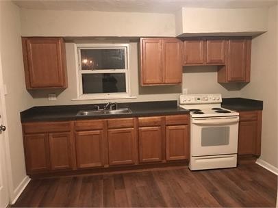 Foto del edificio - 1210 W King St