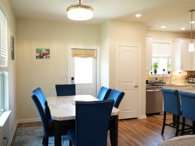 Building Photo - 95 Snowy Plover Ln