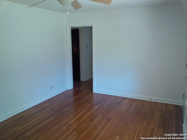 Building Photo - 427 Devonshire Dr