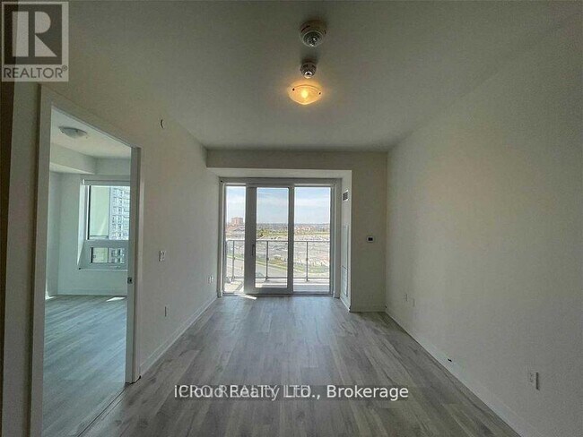 Photo du bâtiment - 4655 Metcalfe Ave