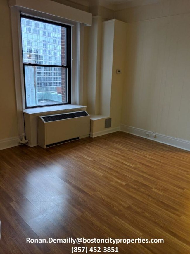Foto del edificio - bedroom in Boston MA 02108
