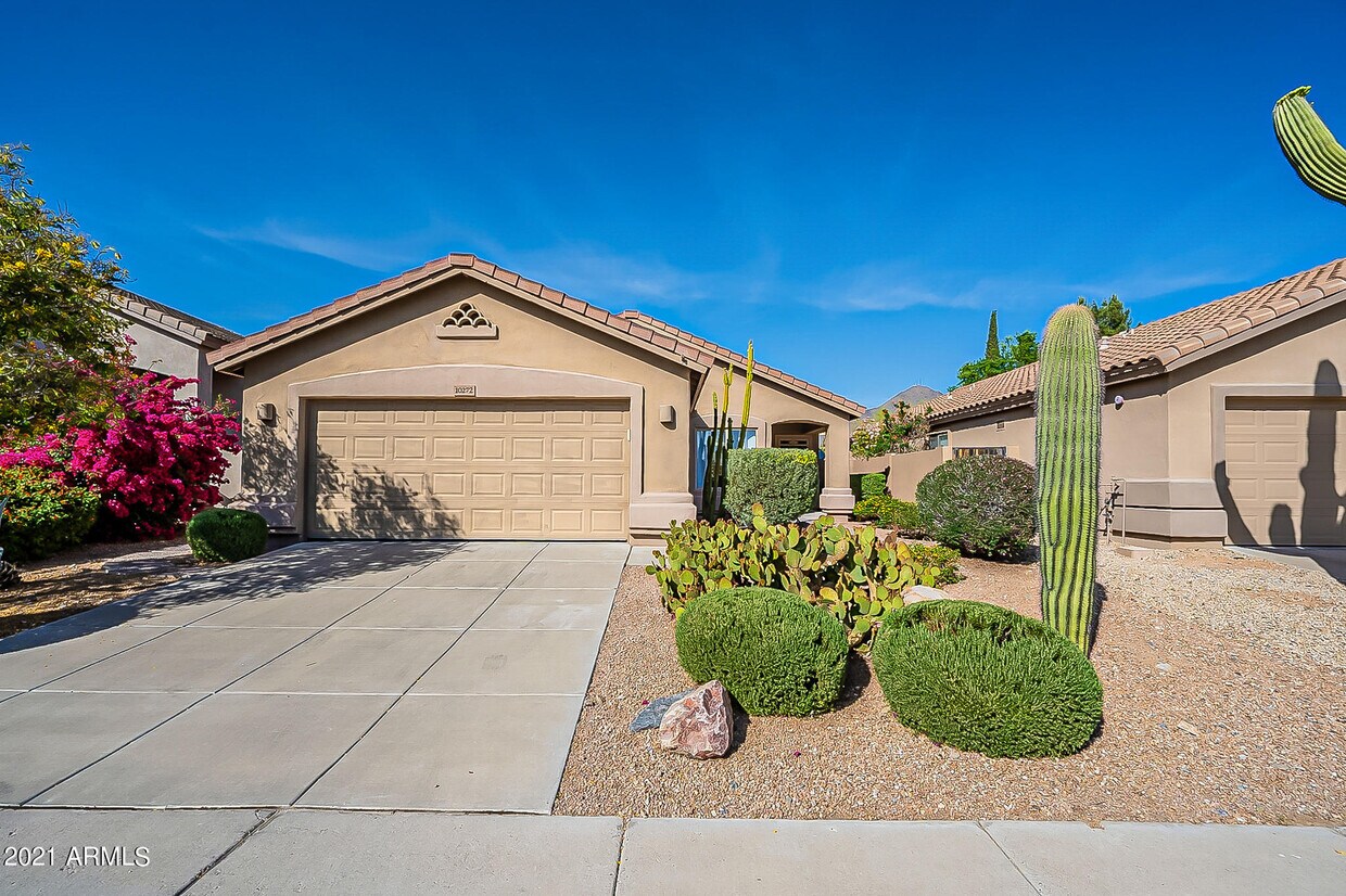 Primary Photo - 10272 E Mallow Cir