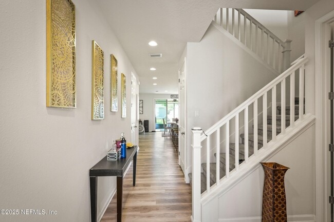 Building Photo - 12644 Lake Taylor Ln