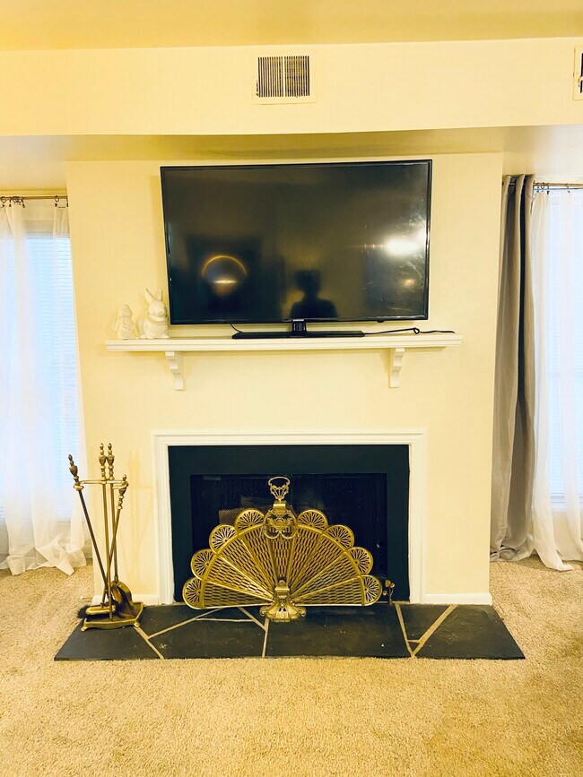 Building Photo - 3606 Timberline Trail