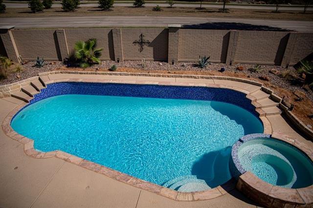 Foto del edificio - 1804 Briaroaks Dr