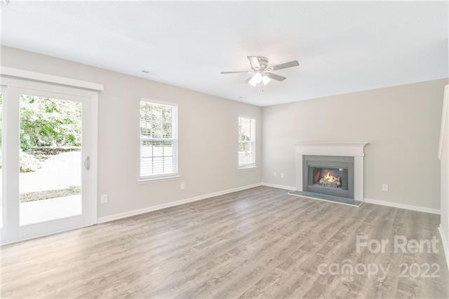 Building Photo - 10324 Covingtonwood Dr
