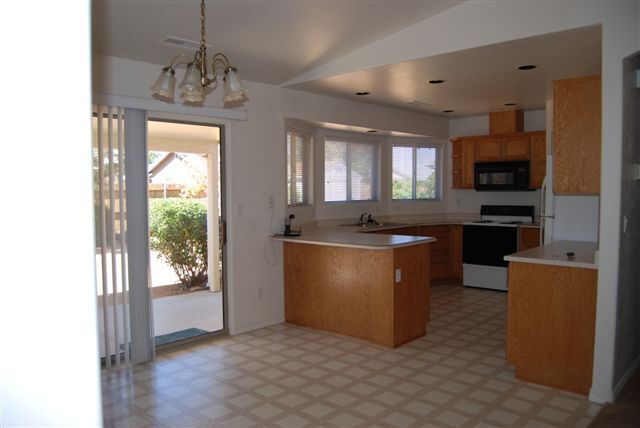 Foto principal - 3748 N Dale Dr