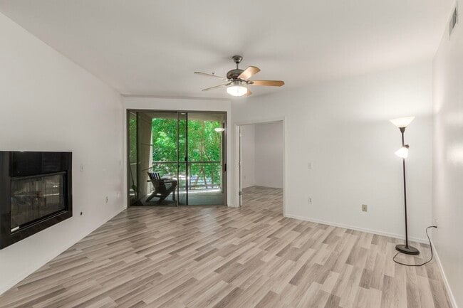 Foto del edificio - 1701 E Colter St