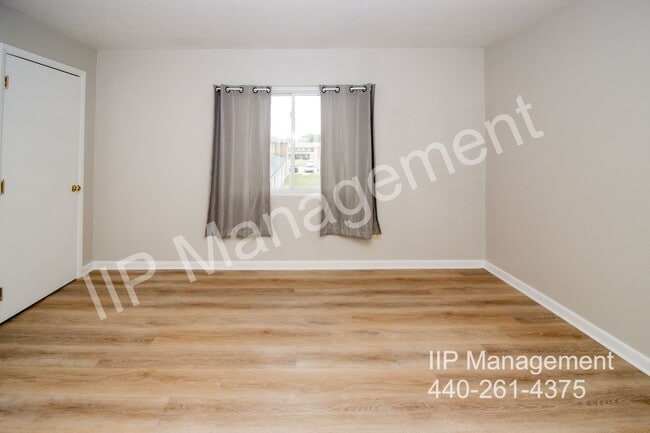 Building Photo - 4871 Banbury Ct