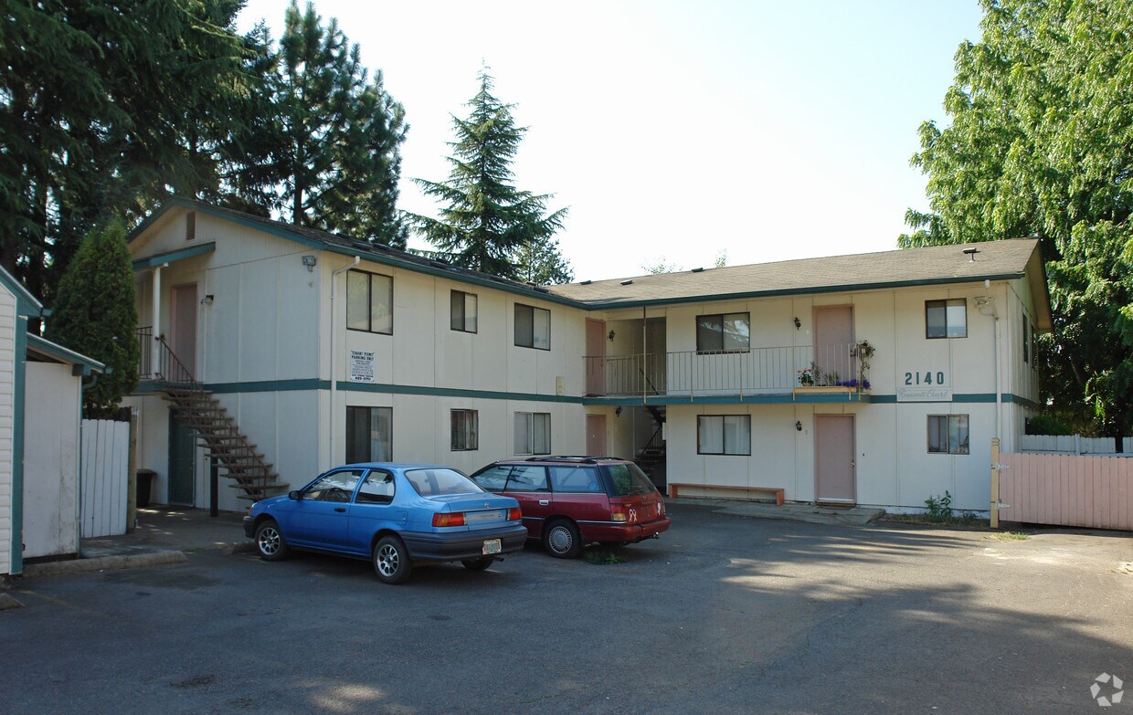 Primary Photo - 2140 Roosevelt Blvd