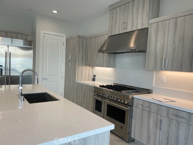 Building Photo - 130 Sierra Madre