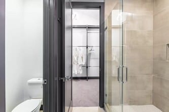 Building Photo - 1404 Goliad St