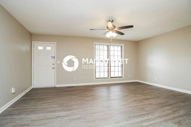 Foto del edificio - 3 Bedroom Pet-Friendly Home in Smyrna, TN with Main Street Renewal