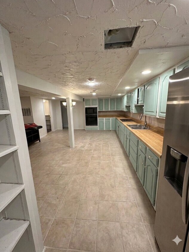 Foto del edificio - 5338 Claxton Ave