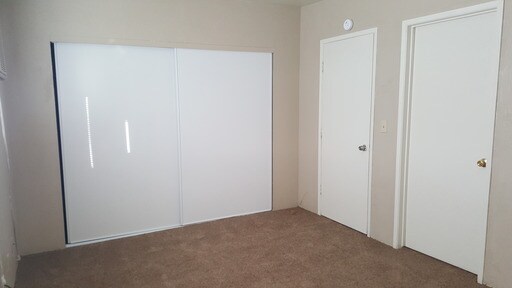 Building Photo - 1446 Model Way