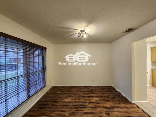 Foto del edificio - 24422 Travis House Ln