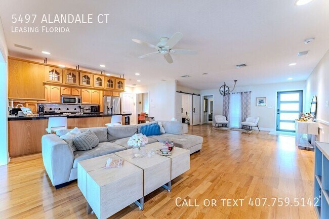 Foto del edificio - 5497 Alandale Ct