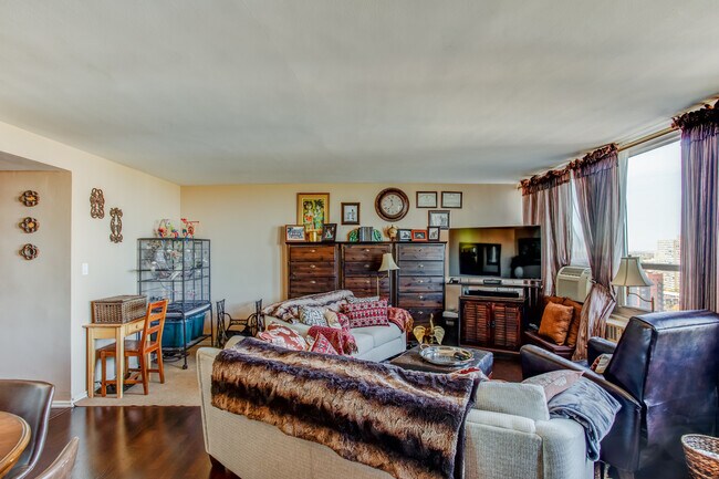 Foto del edificio - 3950 N Lake Shore Dr