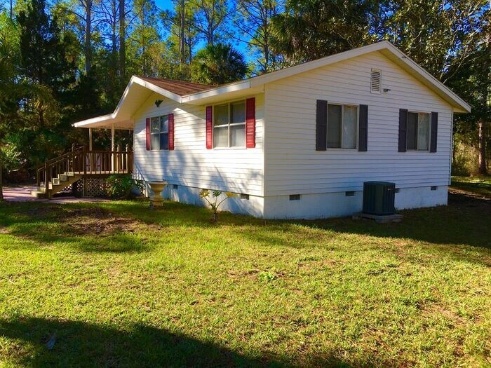 Primary Photo - 3/1 For Rent in Deland for $1,300/mo